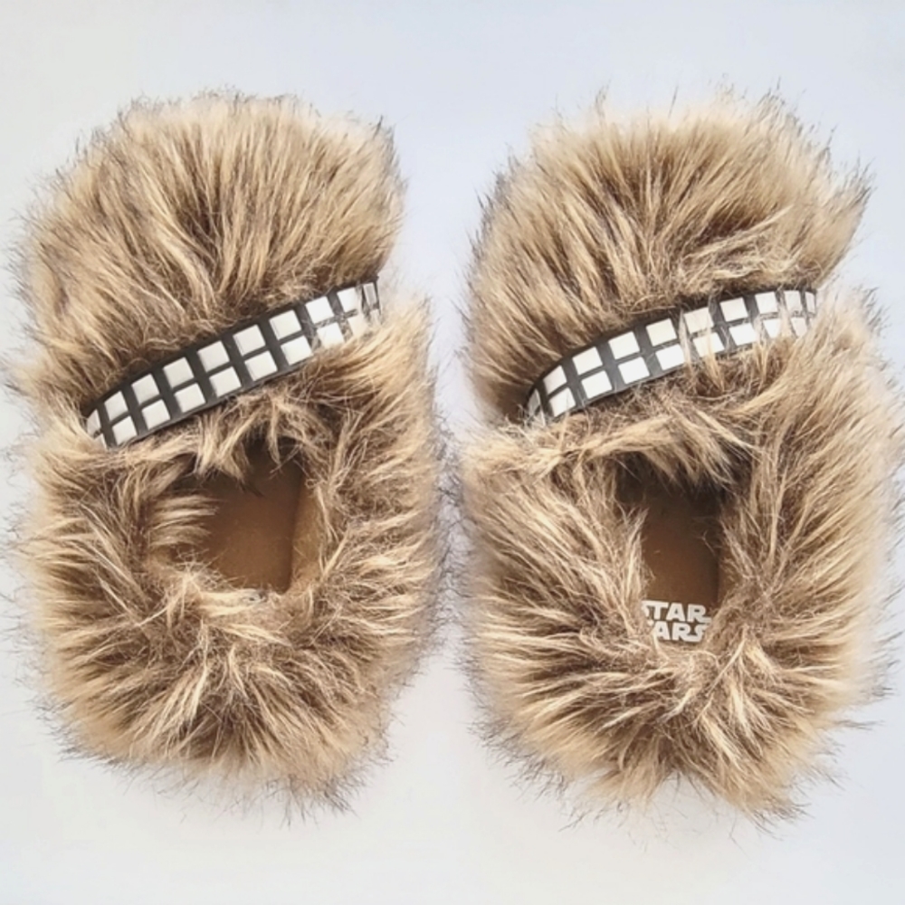Stars Wars Chewbacca Slippers. Kids, Youth Sz. 4-5 Unisex. New